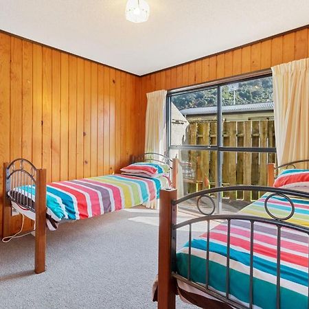 Downtown Mountview - Mt Maunganui Holiday Home 芒格努伊山 外观 照片