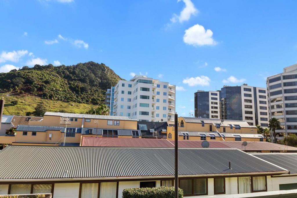 Downtown Mountview - Mt Maunganui Holiday Home 芒格努伊山 外观 照片