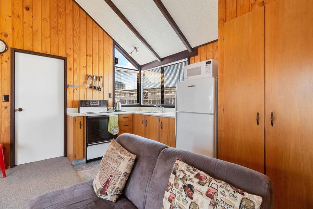 Downtown Mountview - Mt Maunganui Holiday Home 芒格努伊山 外观 照片